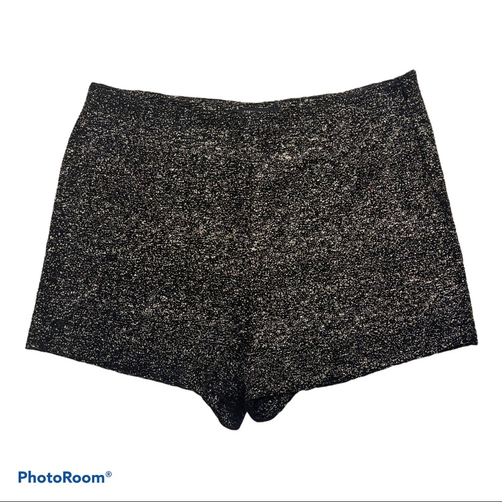 Forever 21 Black & Gold High Waist Dress Shorts L